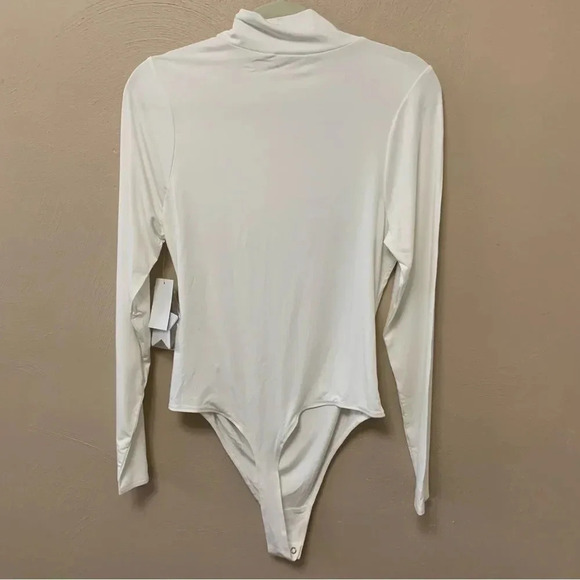 Good American Bodysuit - Picture 9 of 15